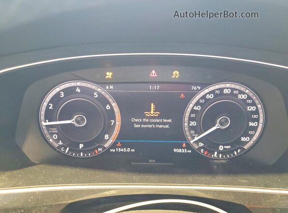 3VV2B7AX7KM022862 2019 VOLKSWAGEN TIGUAN Green Widok zestawu wskaźników