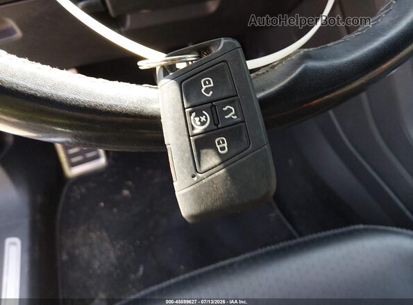 3VV2B7AX7KM033330 2019 VOLKSWAGEN TIGUAN White Вид панелі приладів