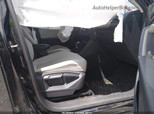3VV2B7AX8JM000772 2018 VOLKSWAGEN TIGUAN Black წინა სალონის ხედი