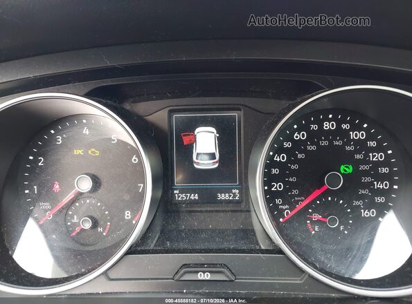 3VV2B7AX8JM024098 2018 VOLKSWAGEN TIGUAN Черный Вид задних сидений