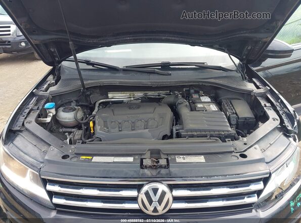 3VV2B7AX8JM024098 2018 VOLKSWAGEN TIGUAN Черный Вид сзади