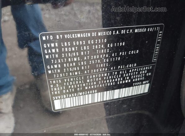 3VV2B7AX8JM024098 2018 VOLKSWAGEN TIGUAN Черный Вид подкапотного пространства