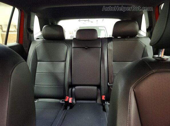 3VV2B7AX8KM020960 2019 VOLKSWAGEN TIGUAN Orange Հետևի նստատեղերի տեսք