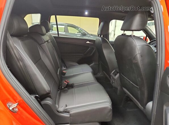 3VV2B7AX8KM020960 2019 VOLKSWAGEN TIGUAN Orange Սալոնի հետևի տեսք