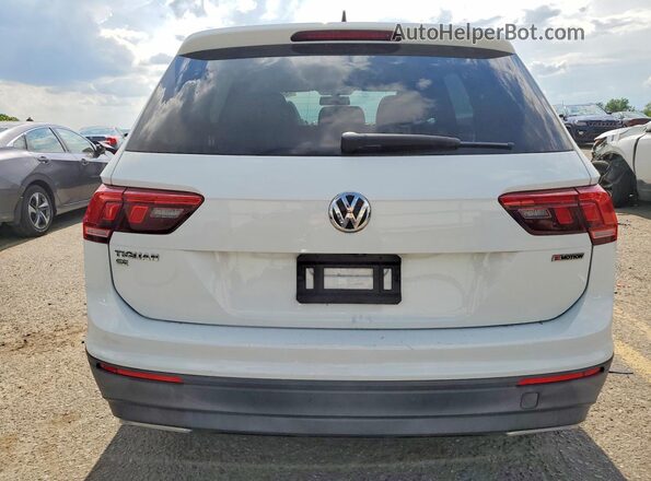 3VV2B7AX8KM053764 2019 VOLKSWAGEN TIGUAN White Vista trasera
