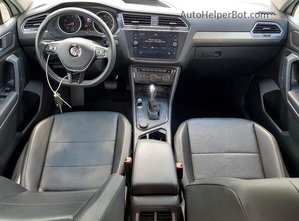 3VV2B7AX8KM053764 2019 VOLKSWAGEN TIGUAN White Vista del salpicadero