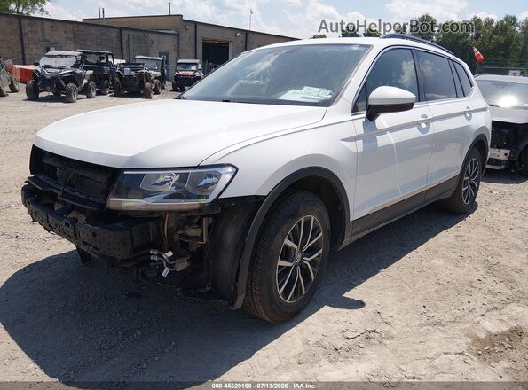 3VV2B7AX8LM018420 2020 VOLKSWAGEN TIGUAN White Vista tres cuartos delantera izquierda