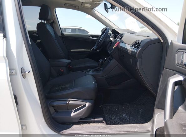 3VV2B7AX8LM018420 2020 VOLKSWAGEN TIGUAN White Vista interior delantera
