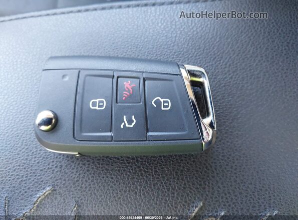 3VV2B7AX8LM053703 2020 VOLKSWAGEN TIGUAN Black Առջևի վահանակի տեսք