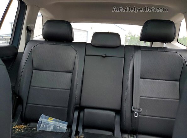 3VV2B7AX8LM089102 2020 VOLKSWAGEN TIGUAN Blue უკანა სავარძლების ხედი