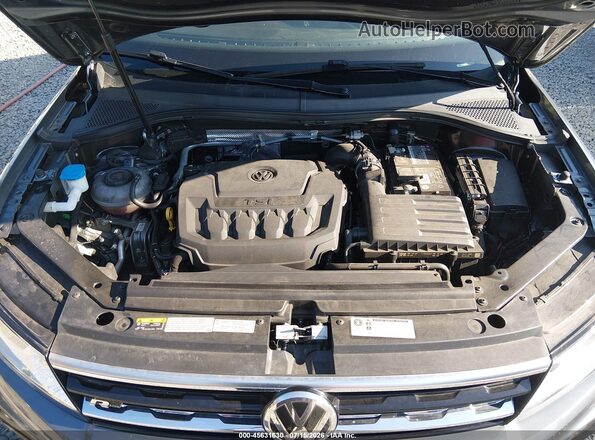 3VV2B7AX8LM107596 2020 VOLKSWAGEN TIGUAN Gray Widok z tyłu