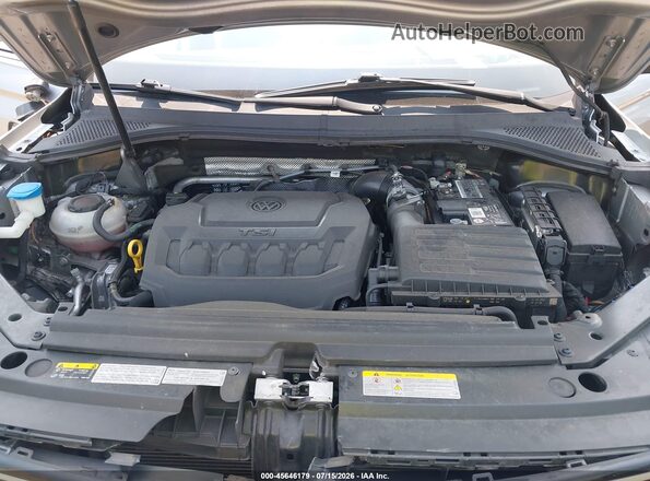 3VV2B7AX8MM008780 2021 VOLKSWAGEN TIGUAN Серебряный Вид сзади