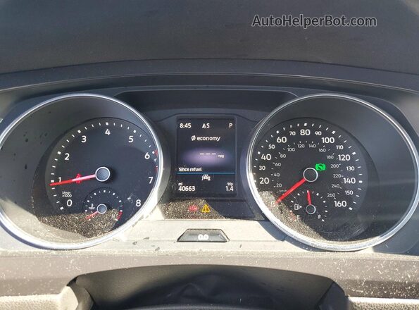 3VV2B7AX8MM053086 2021 VOLKSWAGEN TIGUAN Gray ხელსაწყოთა პანელის ხედი