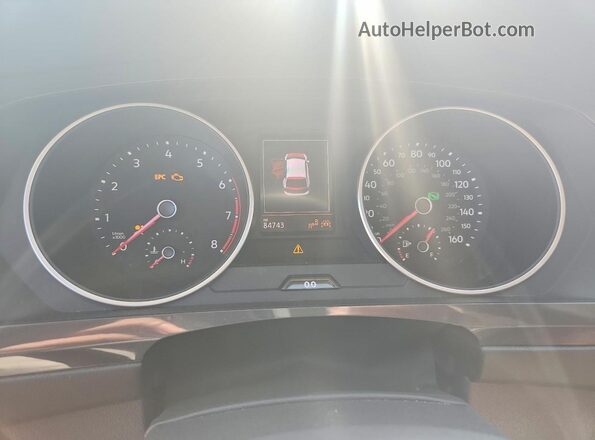 3VV2B7AX8MM078067 2021 VOLKSWAGEN TIGUAN Blue Widok zestawu wskaźników