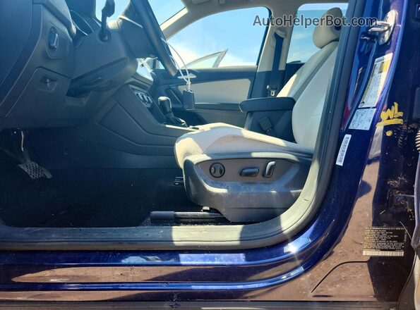 3VV2B7AX8MM078067 2021 VOLKSWAGEN TIGUAN Blue Widok naklejki z numerem VIN