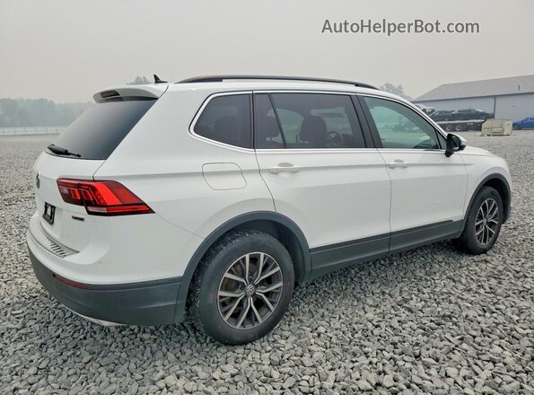 3VV2B7AX9KM025956 2019 VOLKSWAGEN TIGUAN White Tył prawy