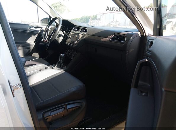 3VV2B7AX9KM169684 2019 VOLKSWAGEN TIGUAN White Вид салону спереду