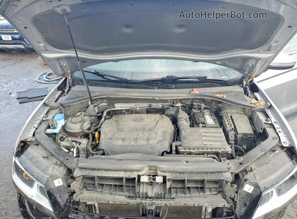 3VV2B7AX9LM126593 2020 VOLKSWAGEN TIGUAN Silver Vista del compartimento del motor