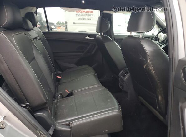 3VV2B7AX9MM000820 2021 VOLKSWAGEN TIGUAN Gray Vista interior trasera