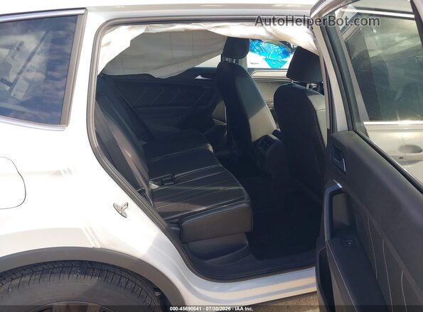 3VV2B7AX9RM112766 2024 VOLKSWAGEN TIGUAN White Вид наклейки з VIN-кодом