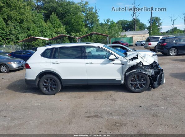 3VV2B7AX9RM112766 2024 VOLKSWAGEN TIGUAN White Панорамний вид салону 360°