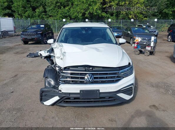 3VV2B7AX9RM112766 2024 VOLKSWAGEN TIGUAN White Вид задньої частини салону