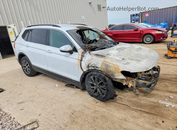 3VV2B7AXXJM220110 2018 VOLKSWAGEN TIGUAN White Delantero derecho