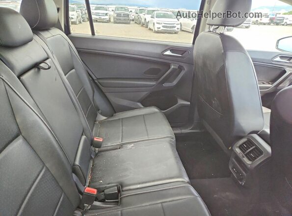 3VV2B7AXXMM083660 2021 VOLKSWAGEN TIGUAN Blue Հետևի նստատեղերի տեսք