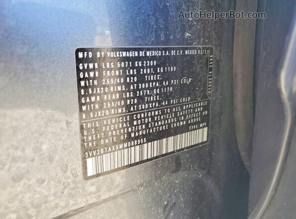 3VV2B7AXXMM088955 2021 VOLKSWAGEN TIGUAN Gray Vista del compartimento del motor