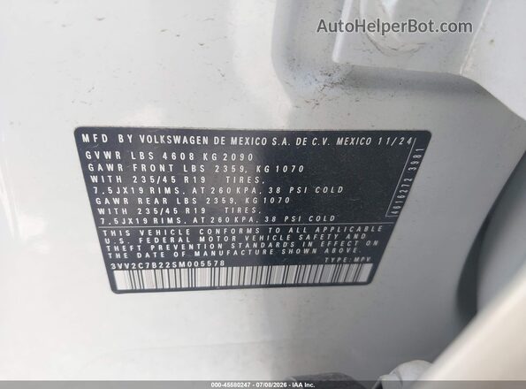 3VV2C7B22SM005578 2025 VOLKSWAGEN TAOS Black Vista del compartimento del motor