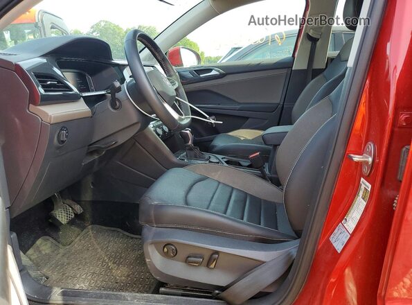 3VV2X7B29NM027621 2022 VOLKSWAGEN TAOS Red Vista interior delantera
