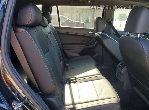 3VV3B7AX0KM027521 2019 VOLKSWAGEN TIGUAN Blue Vista interior trasera