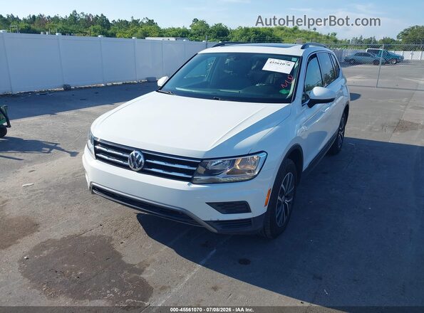 3VV3B7AX0KM072619 2019 VOLKSWAGEN TIGUAN White Передня ліва чверть