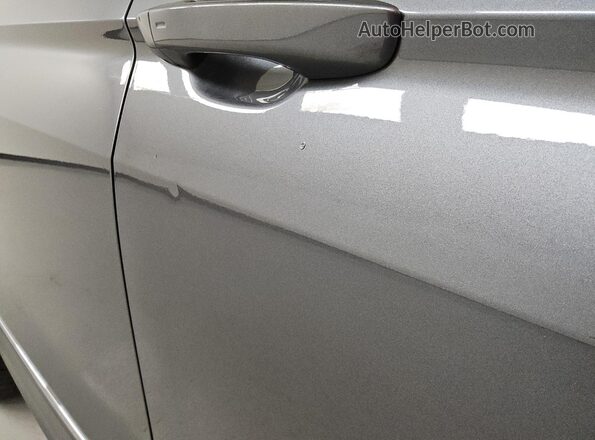 3VV3B7AX0KM156567 2019 VOLKSWAGEN TIGUAN Gray 