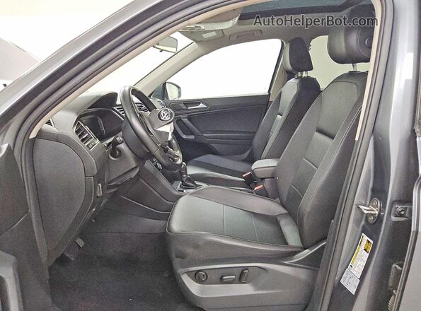 3VV3B7AX0KM156567 2019 VOLKSWAGEN TIGUAN Gray Vista interior delantera