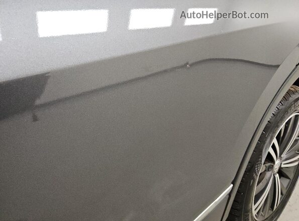 3VV3B7AX0KM156567 2019 VOLKSWAGEN TIGUAN Gray 