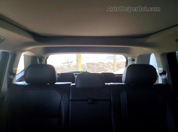 3VV3B7AX0KM158075 2019 VOLKSWAGEN TIGUAN Black Вид задніх сидінь