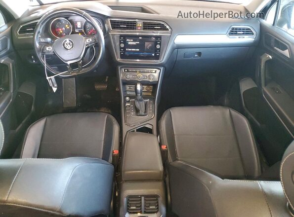 3VV3B7AX0KM158075 2019 VOLKSWAGEN TIGUAN Black Вид панелі приладів