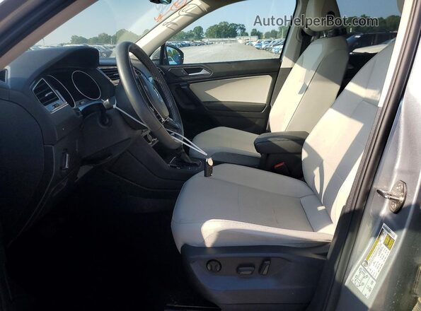 3VV3B7AX0MM031250 2021 VOLKSWAGEN TIGUAN Silver Вид салону спереду