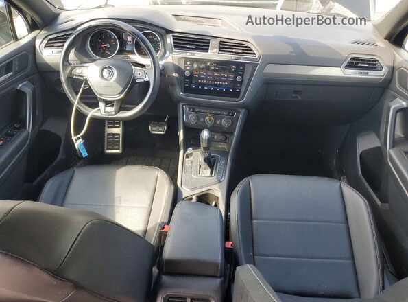 3VV3B7AX0MM094008 2021 VOLKSWAGEN TIGUAN Black Вид панелі приладів