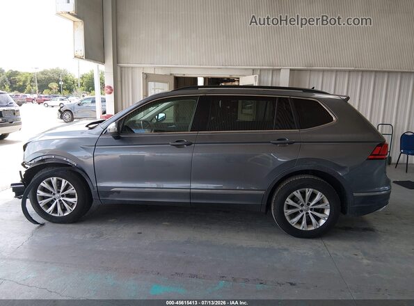 3VV3B7AX1JM024612 2018 VOLKSWAGEN TIGUAN Gray 