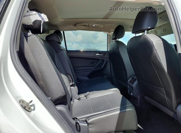 3VV3B7AX1KM190114 2019 VOLKSWAGEN TIGUAN White Vista interior trasera