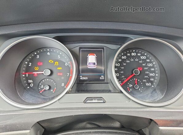 3VV3B7AX1MM071370 2021 VOLKSWAGEN TIGUAN Gray Vista del cuadro de instrumentos