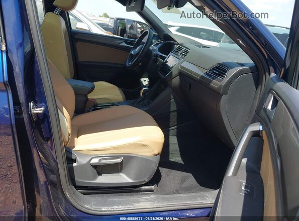 3VV3B7AX1NM090115 2022 VOLKSWAGEN TIGUAN Blue Vista interior delantera