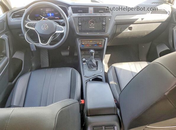 3VV3B7AX1NM152189 2022 VOLKSWAGEN TIGUAN Gray Widok deski rozdzielczej