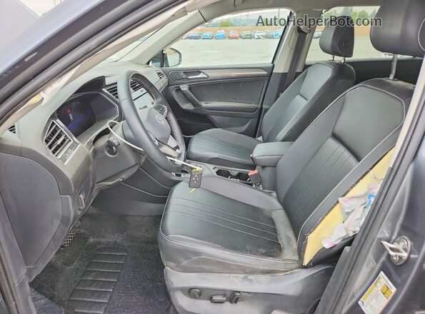 3VV3B7AX1RM061882 2024 VOLKSWAGEN TIGUAN Gray Vista interior delantera