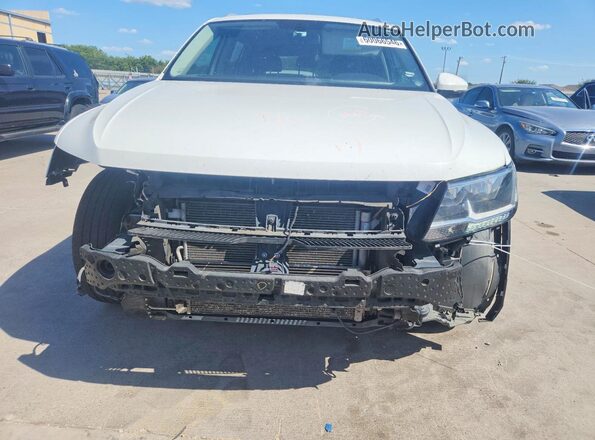 3VV3B7AX2JM061054 2018 VOLKSWAGEN TIGUAN White Вид спереду