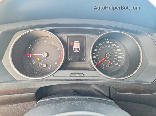 3VV3B7AX2JM162658 2018 VOLKSWAGEN TIGUAN Синий Вид щитка приборов