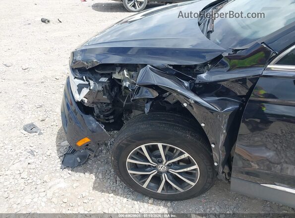 3VV3B7AX2JM188144 2018 VOLKSWAGEN TIGUAN Black Դիմացի տեսք