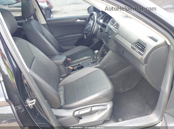 3VV3B7AX2JM188144 2018 VOLKSWAGEN TIGUAN Black Սալոնի դիմացի տեսք